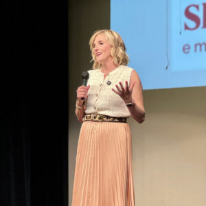 liz-rossilli-speaking