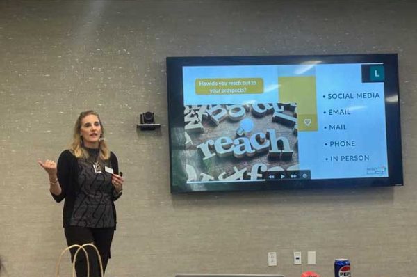 liz-rossilli-speaker-attract-the-right-customers
